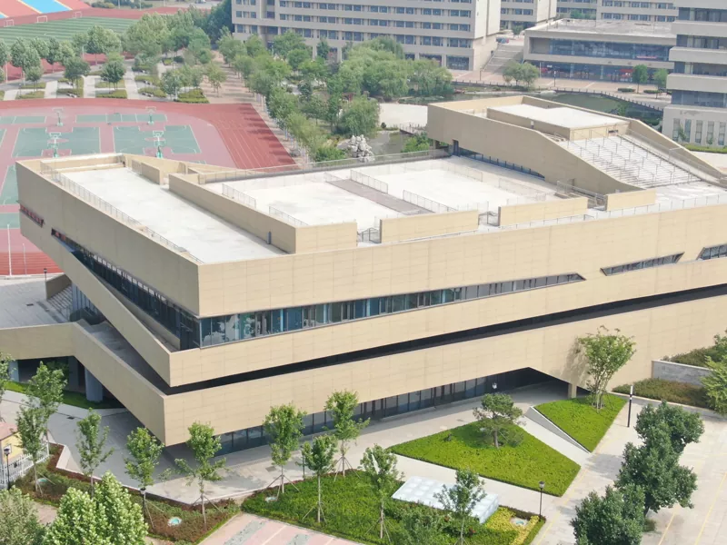 നിങ്ങളുടെ അടുത്ത കാമ്പസ് പ്രോജക്റ്റിനായി ഒരു സ്കൂൾ സ്റ്റീൽ കെട്ടിടം തിരഞ്ഞെടുക്കുന്നത് എന്തുകൊണ്ട്?